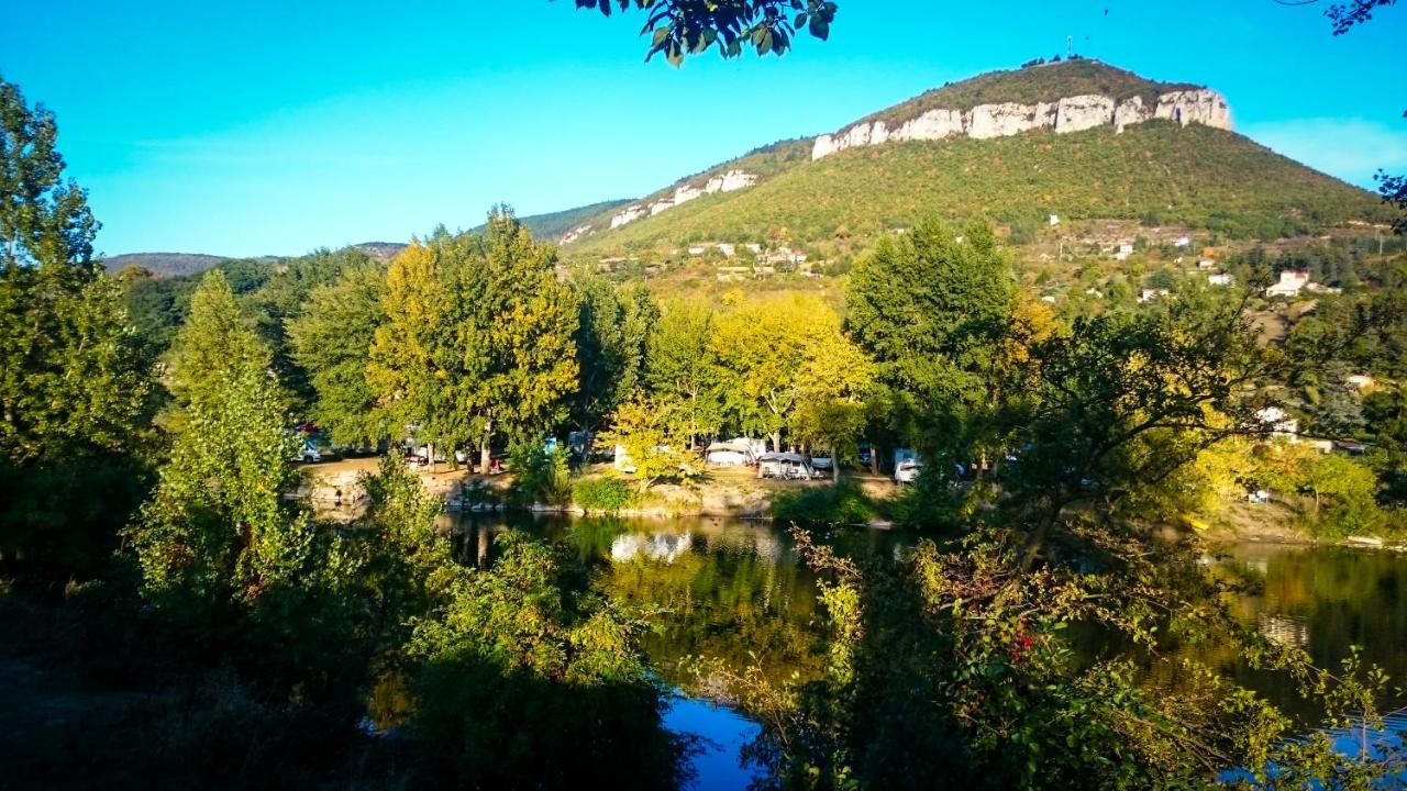 Camping Larribal Millau Bagian luar foto