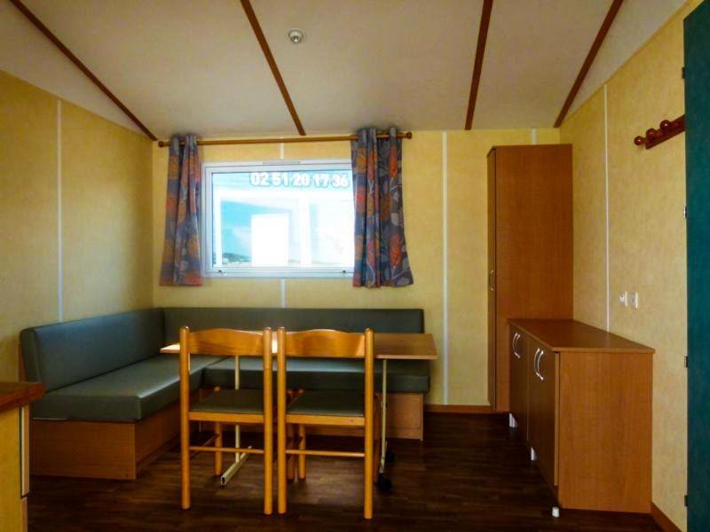 Camping Larribal Millau Bagian luar foto