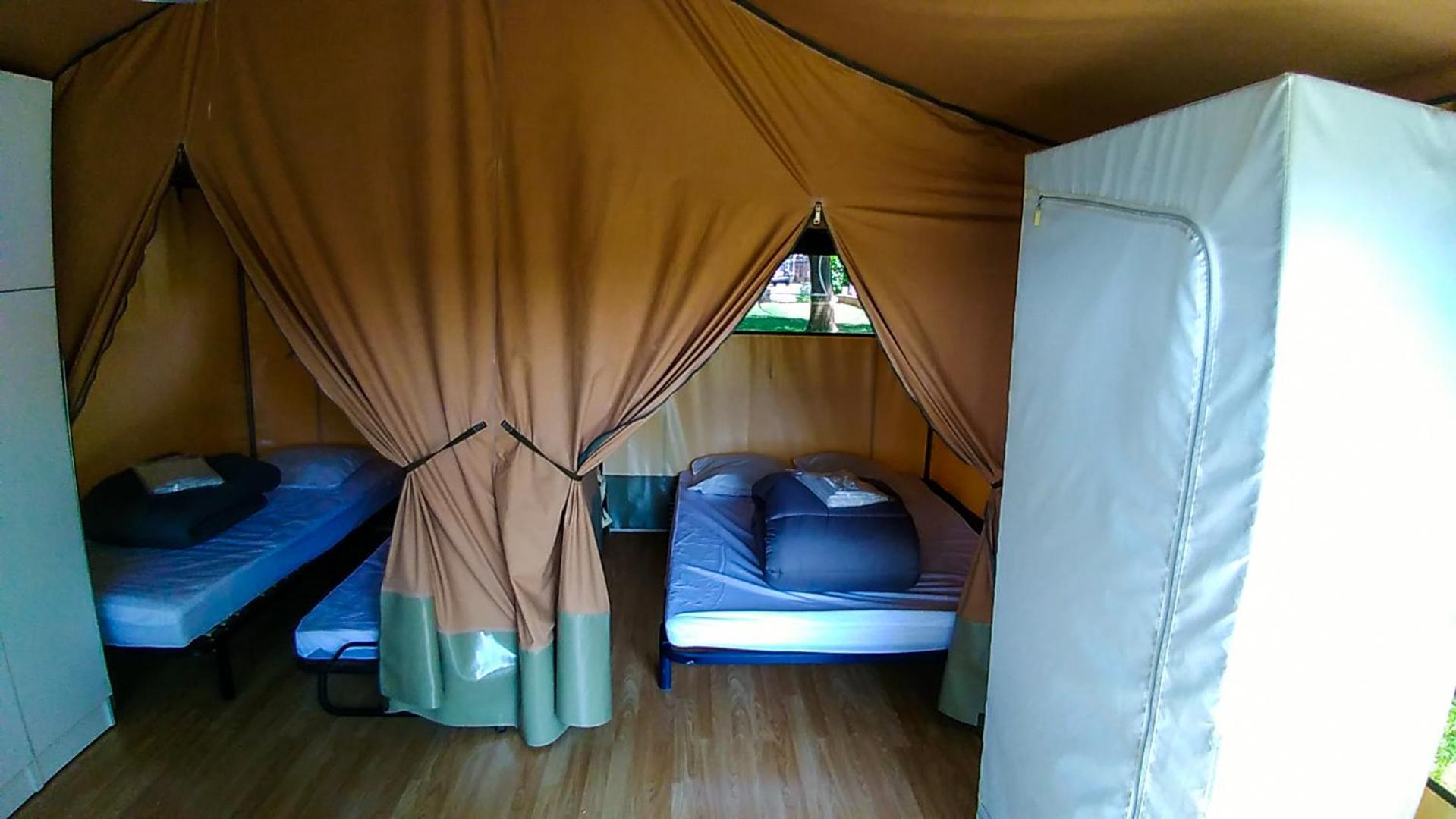 Camping Larribal Millau Bagian luar foto